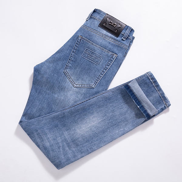 ブランドジーンズ角部分ディテール